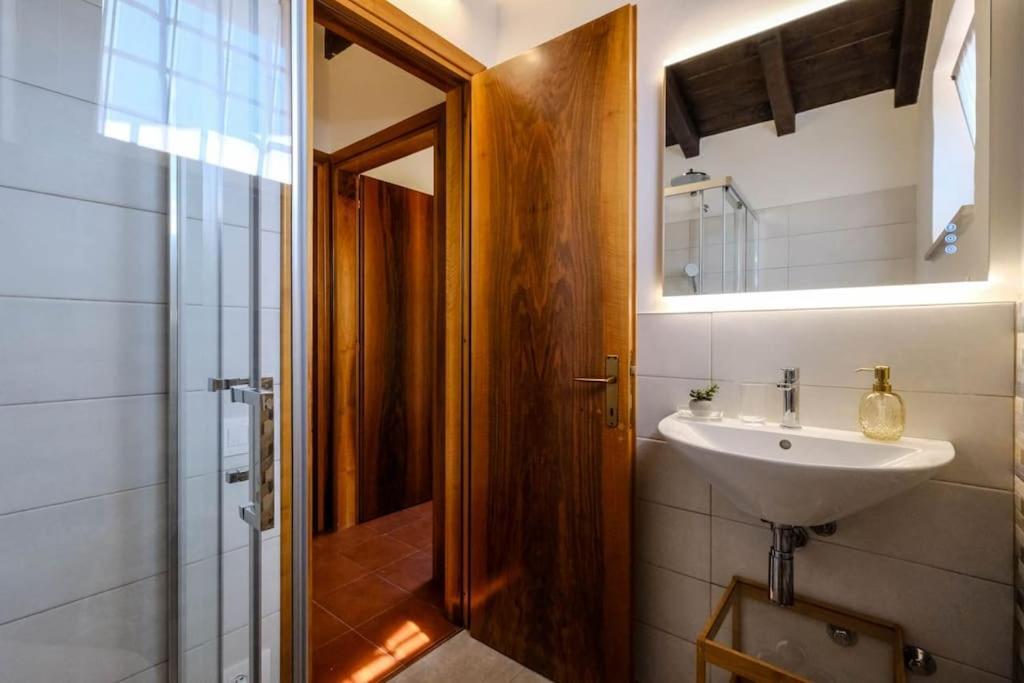 コステロマーノ Casa Delle Ochetteヴィラ エクステリア 写真