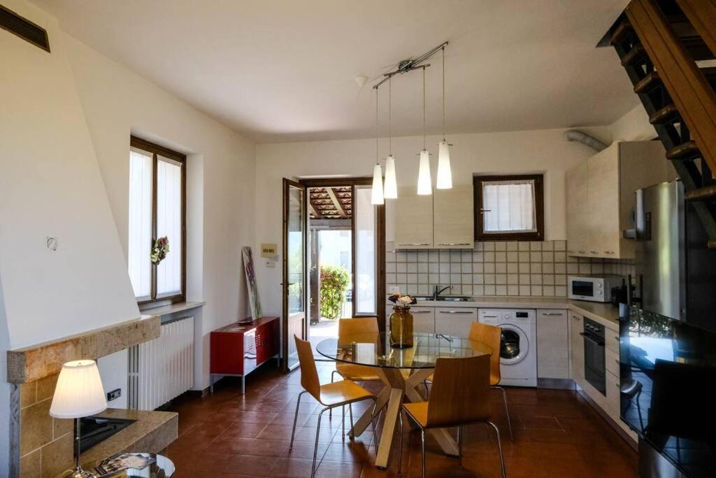 コステロマーノ Casa Delle Ochetteヴィラ エクステリア 写真